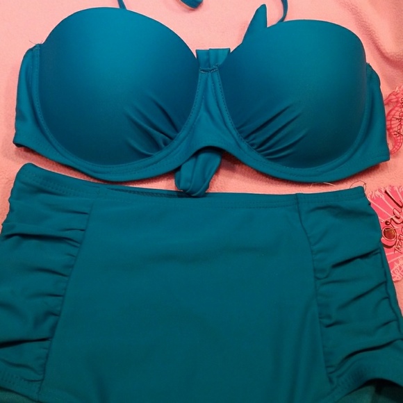 Bikini - New - Picture 2 of 4